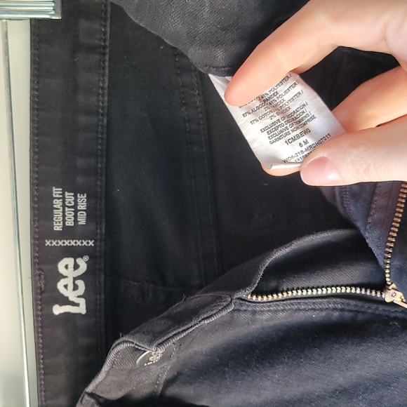 Jeans - Picture 2 of 2